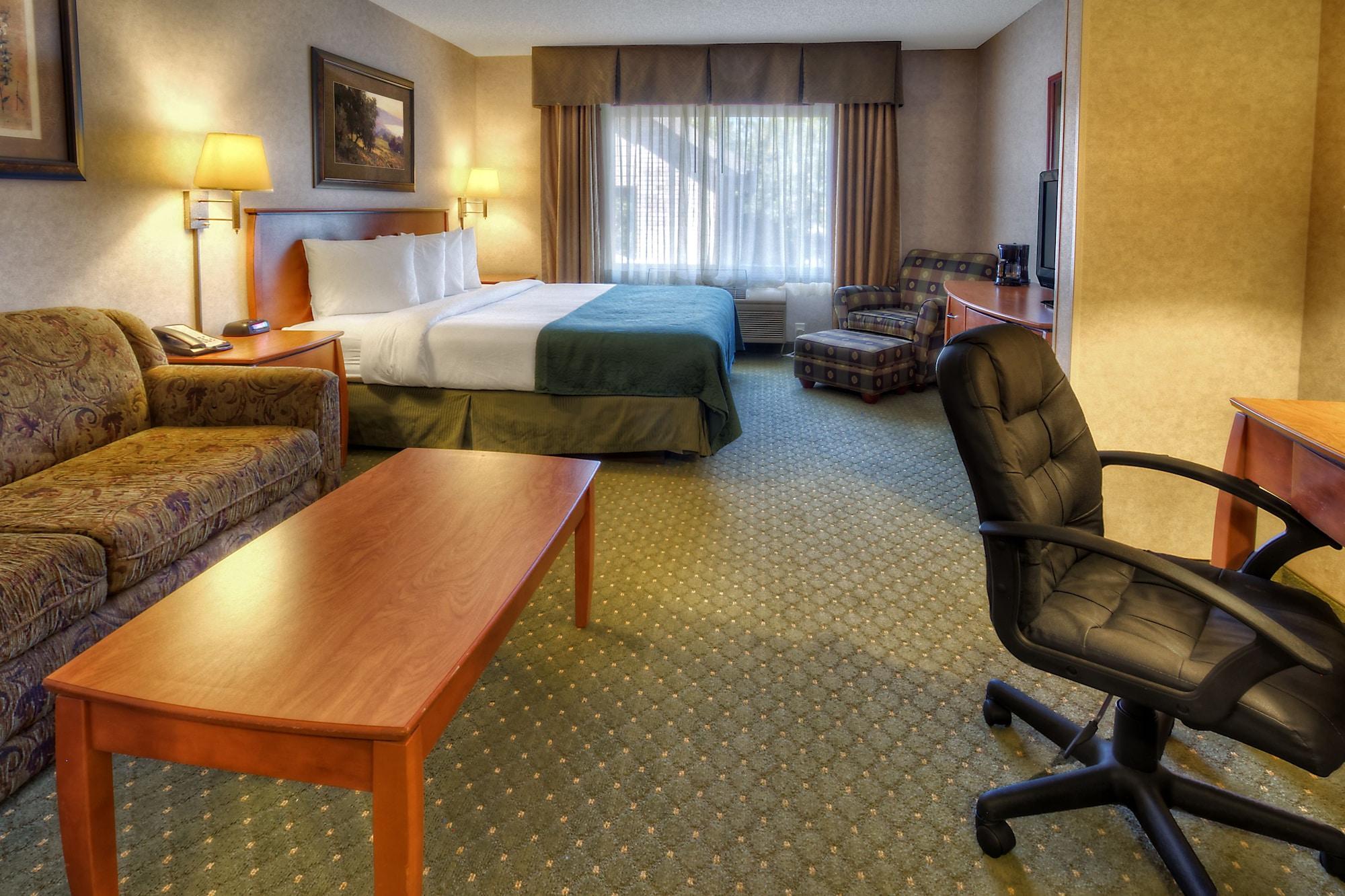 Quality Inn & Suites Туин-Фолс Экстерьер фото