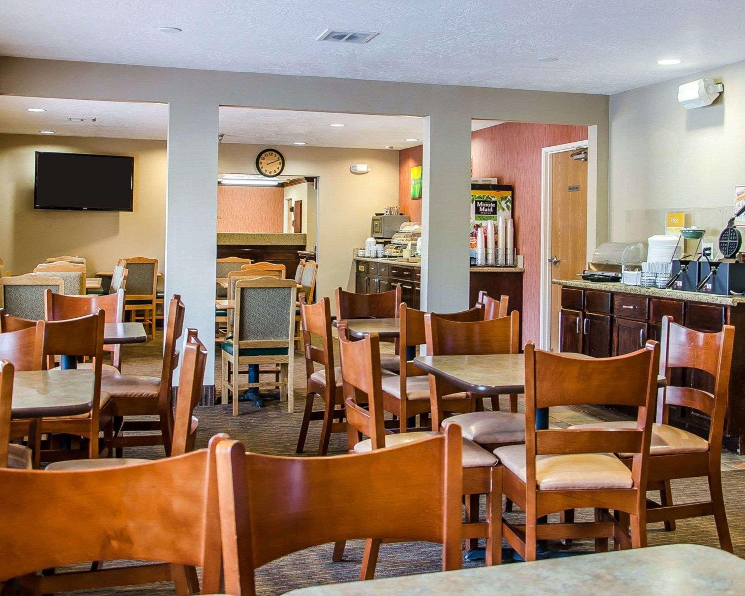 Quality Inn & Suites Туин-Фолс Экстерьер фото