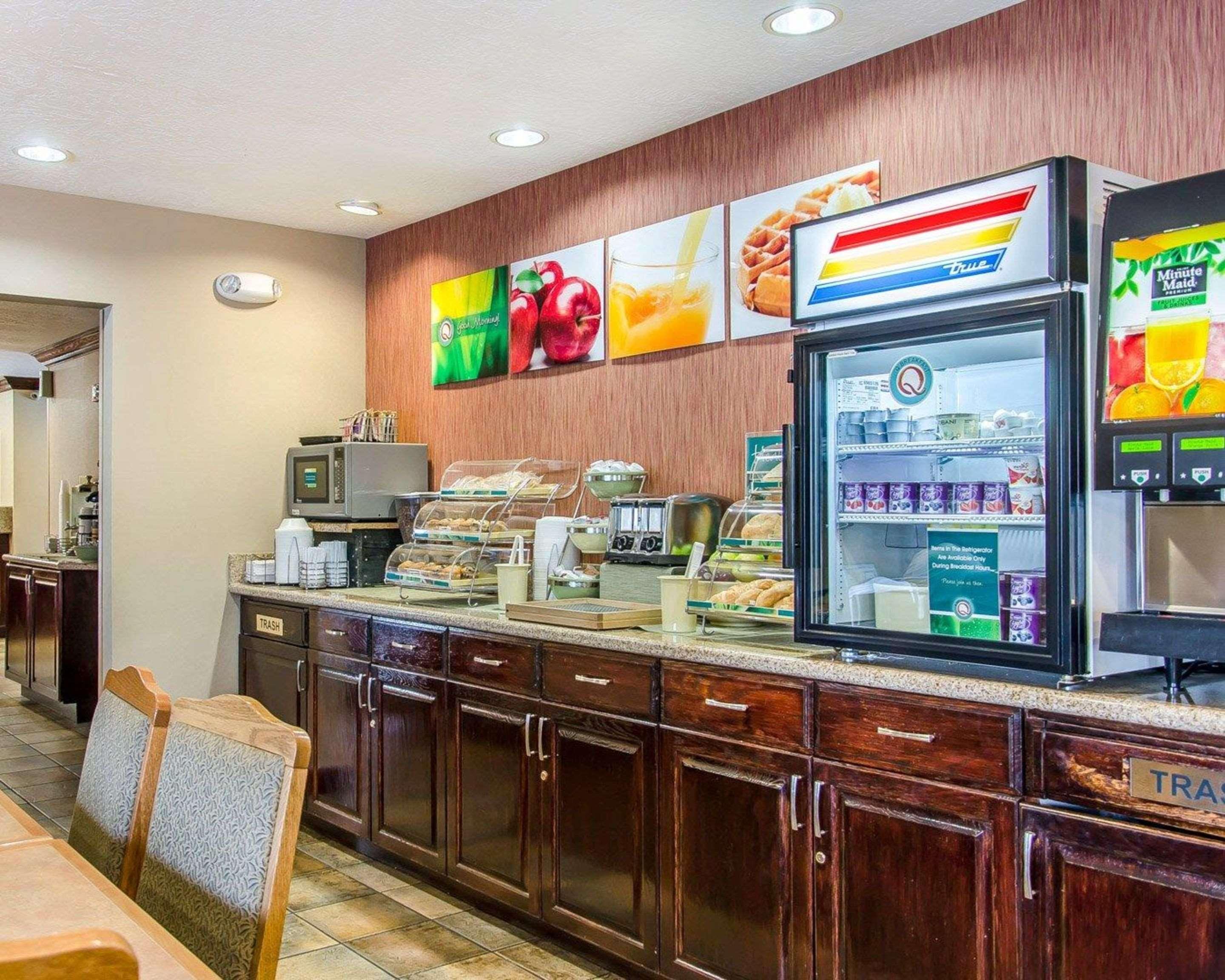 Quality Inn & Suites Туин-Фолс Экстерьер фото
