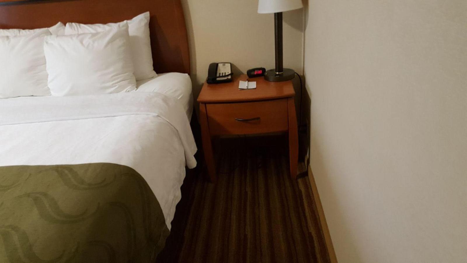 Quality Inn & Suites Туин-Фолс Экстерьер фото